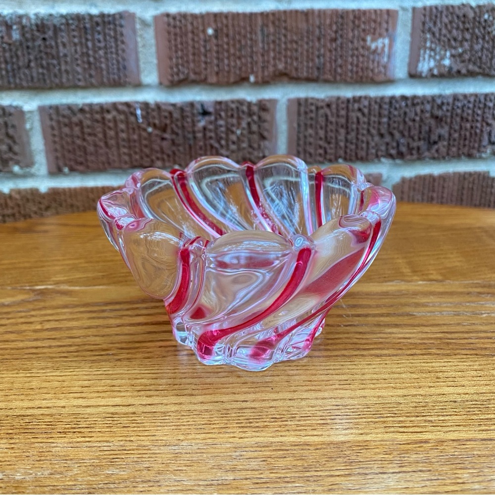 Vintage Art Glass mini Bowl Trinket Dish Magenta Swirly Glass Peppermint